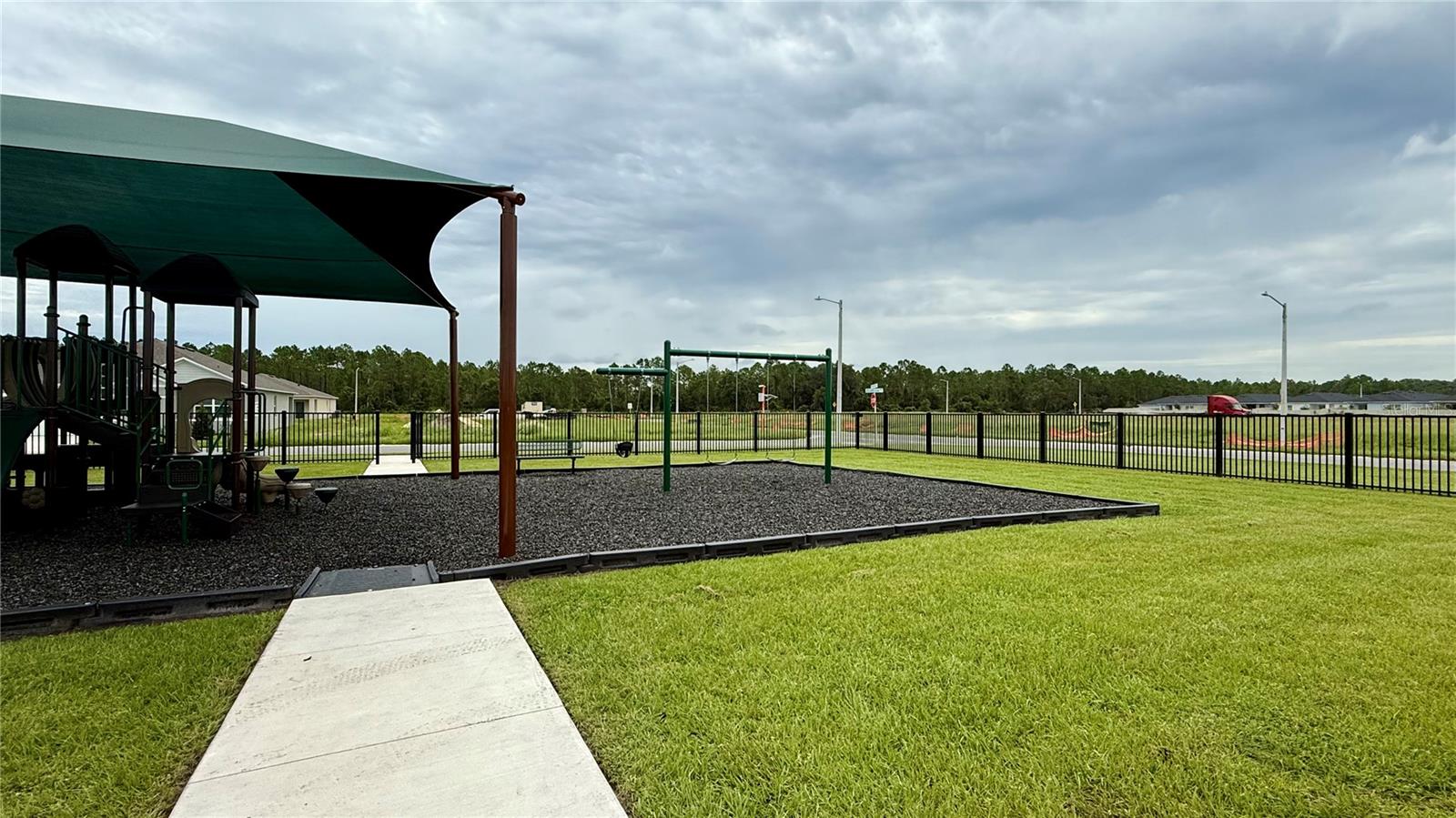 LAKE DEER ESTATES - Residential Lease