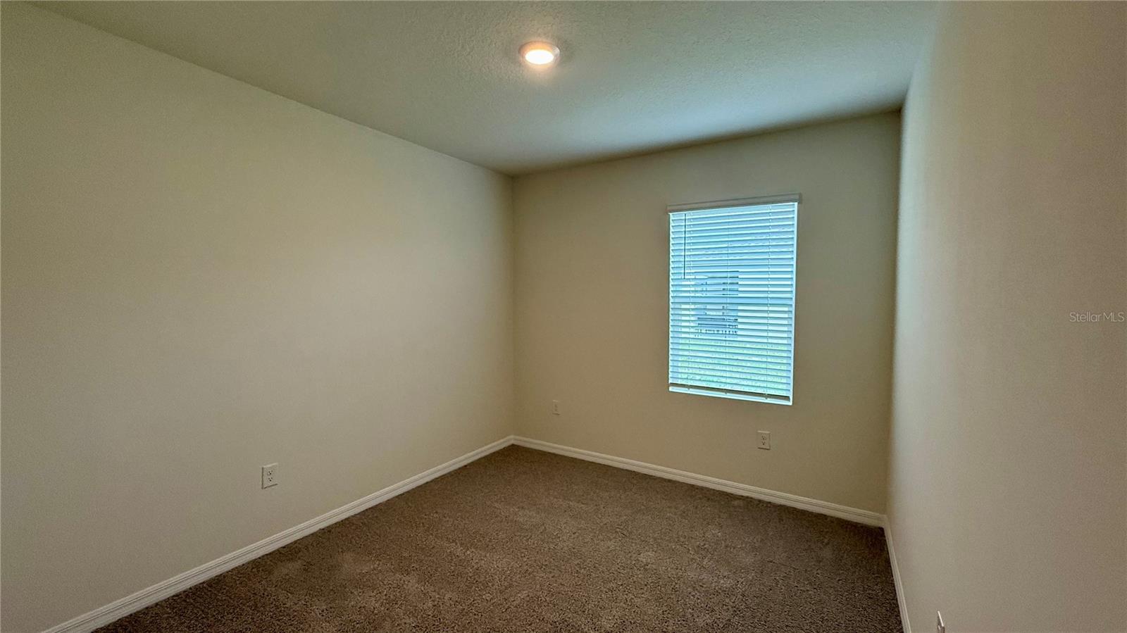 LAKE DEER ESTATES - Residential Lease