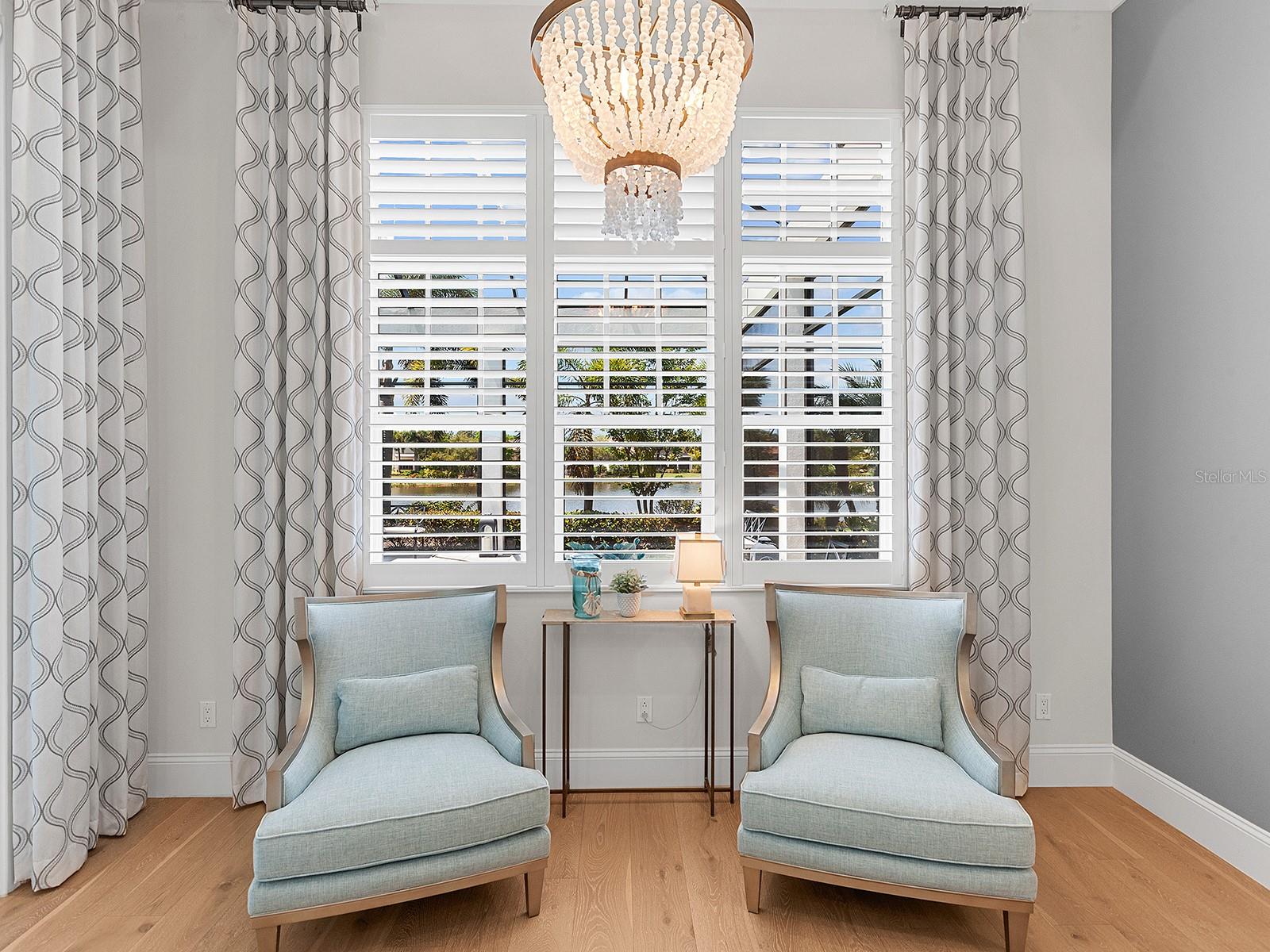 LAKE CLUB - Residential