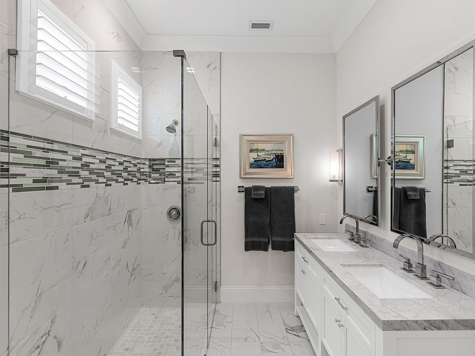 LAKE CLUB - Residential