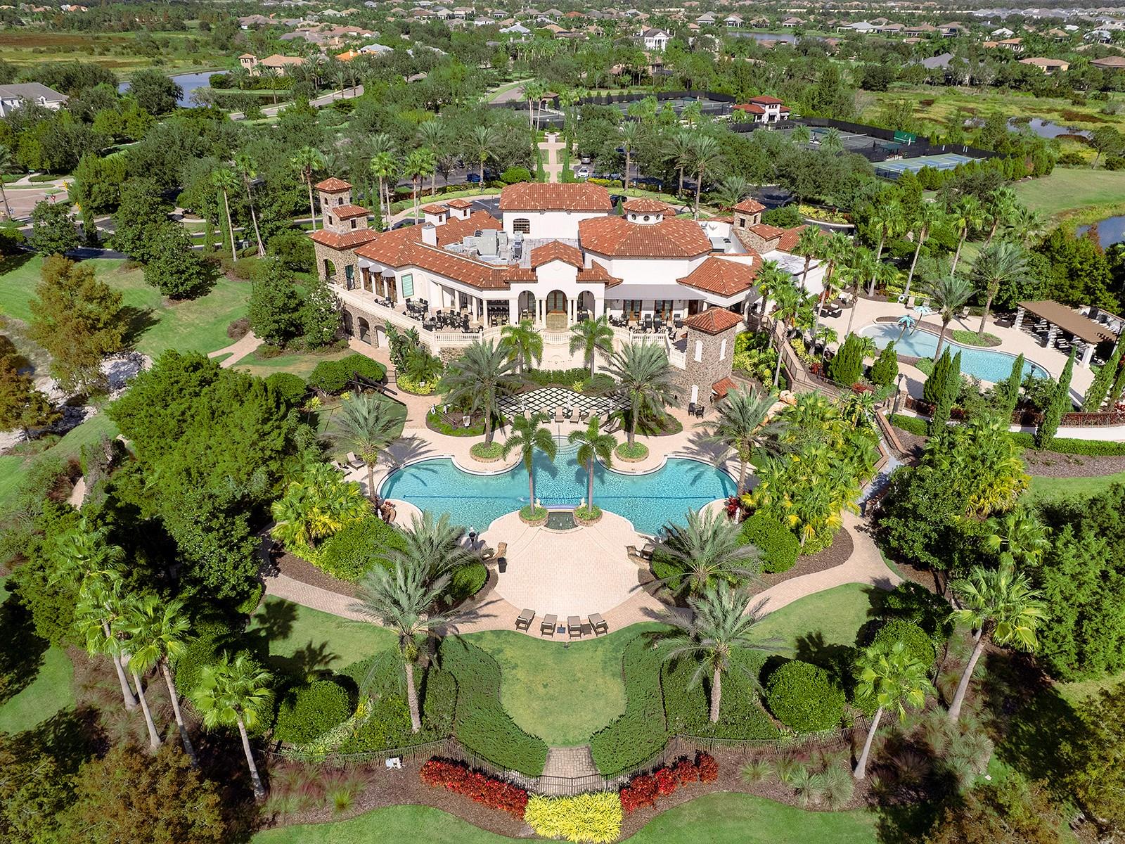 LAKE CLUB - Residential