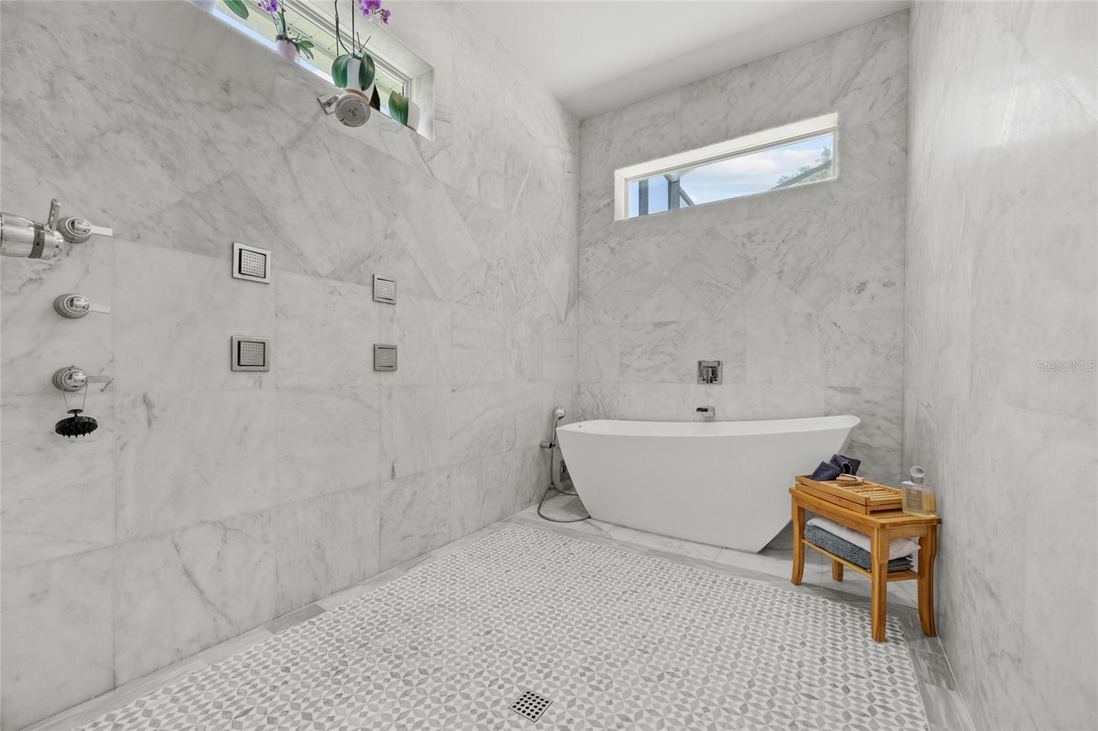 OAKMONT PH 1 UNIT 1B - Residential