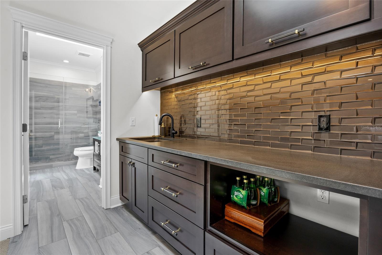 OAKMONT PH 1 UNIT 1B - Residential