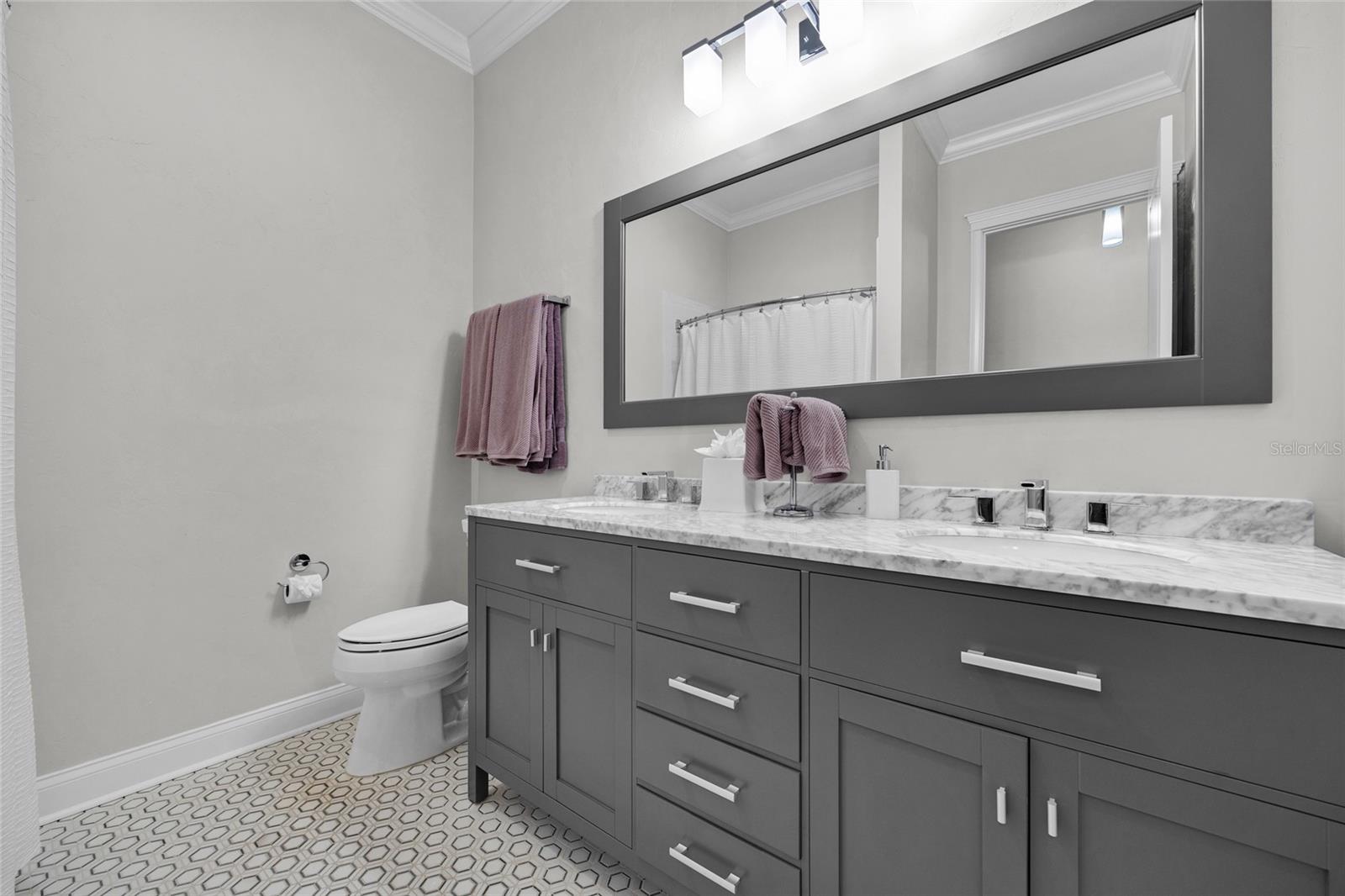 OAKMONT PH 1 UNIT 1B - Residential