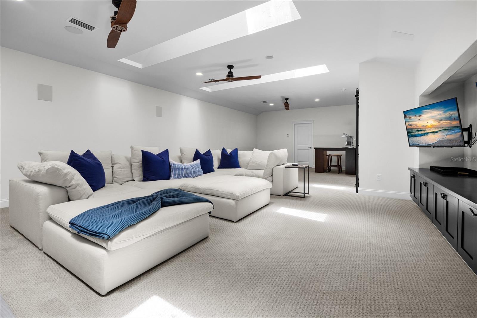 OAKMONT PH 1 UNIT 1B - Residential