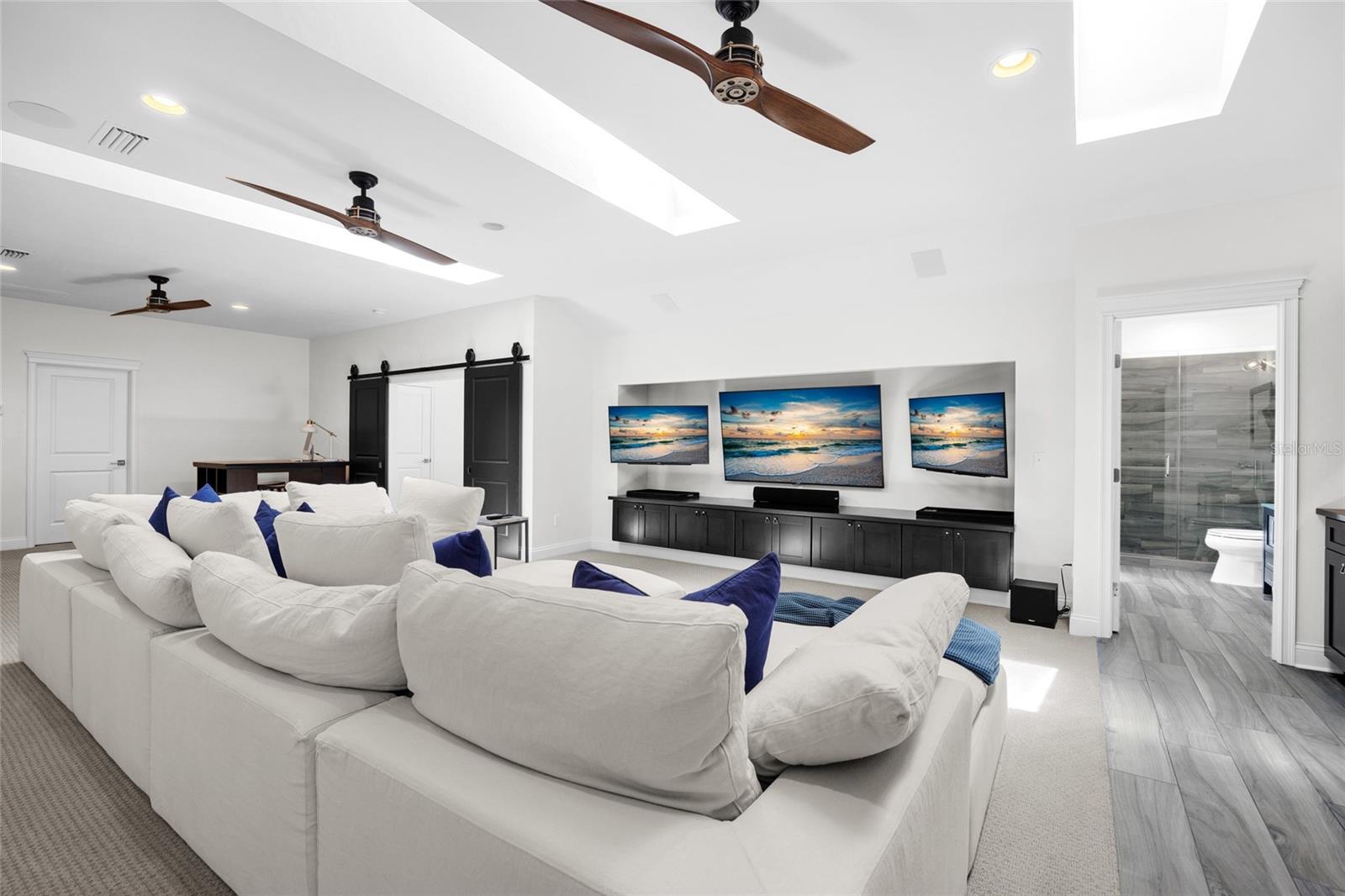 OAKMONT PH 1 UNIT 1B - Residential