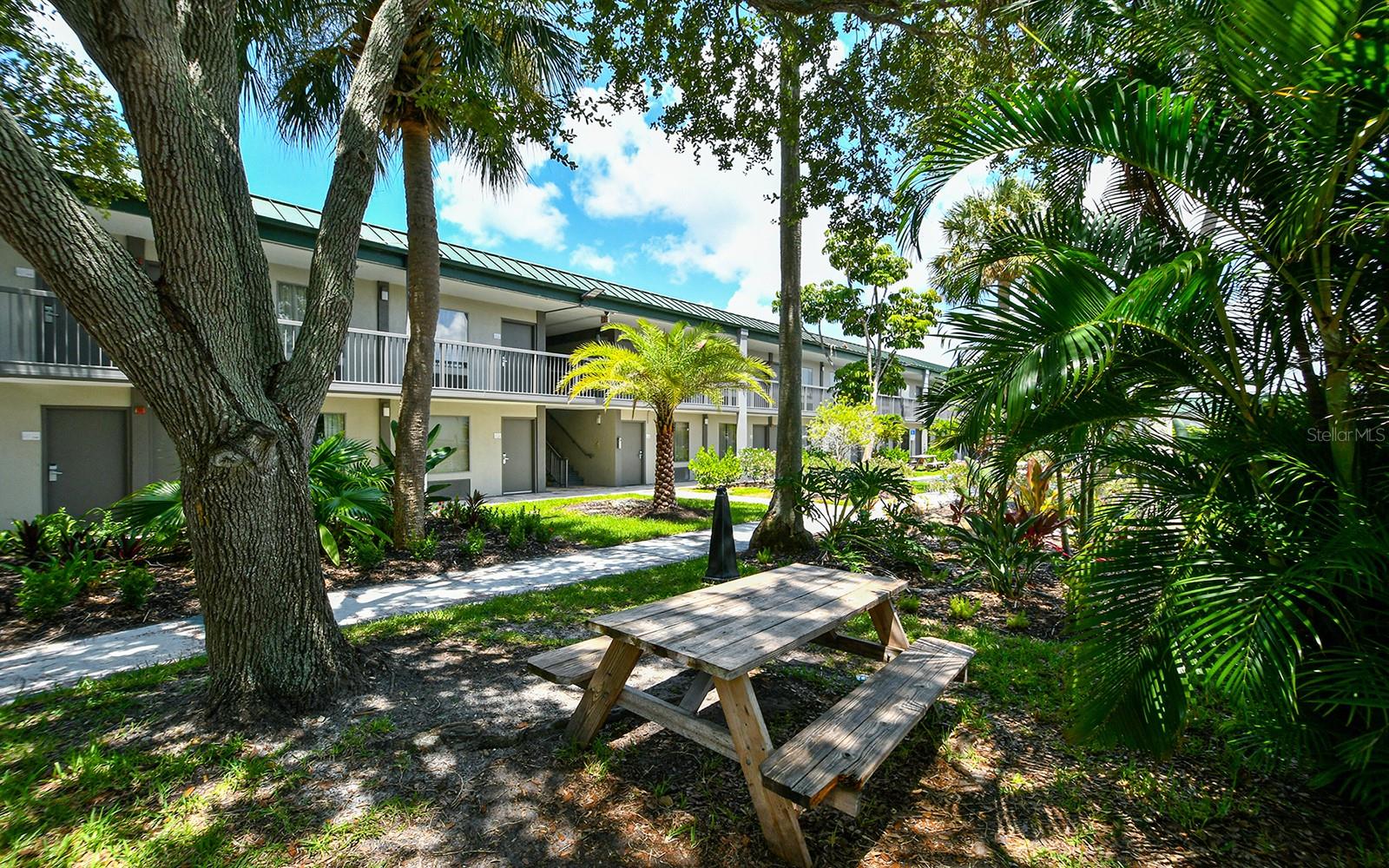 SARASOTA CAY CLUB CONDO - Residential