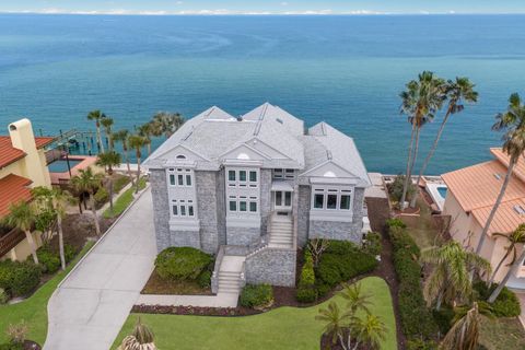 709 KEY ROYALE DRIVE HOLMES BEACH FL 34217
