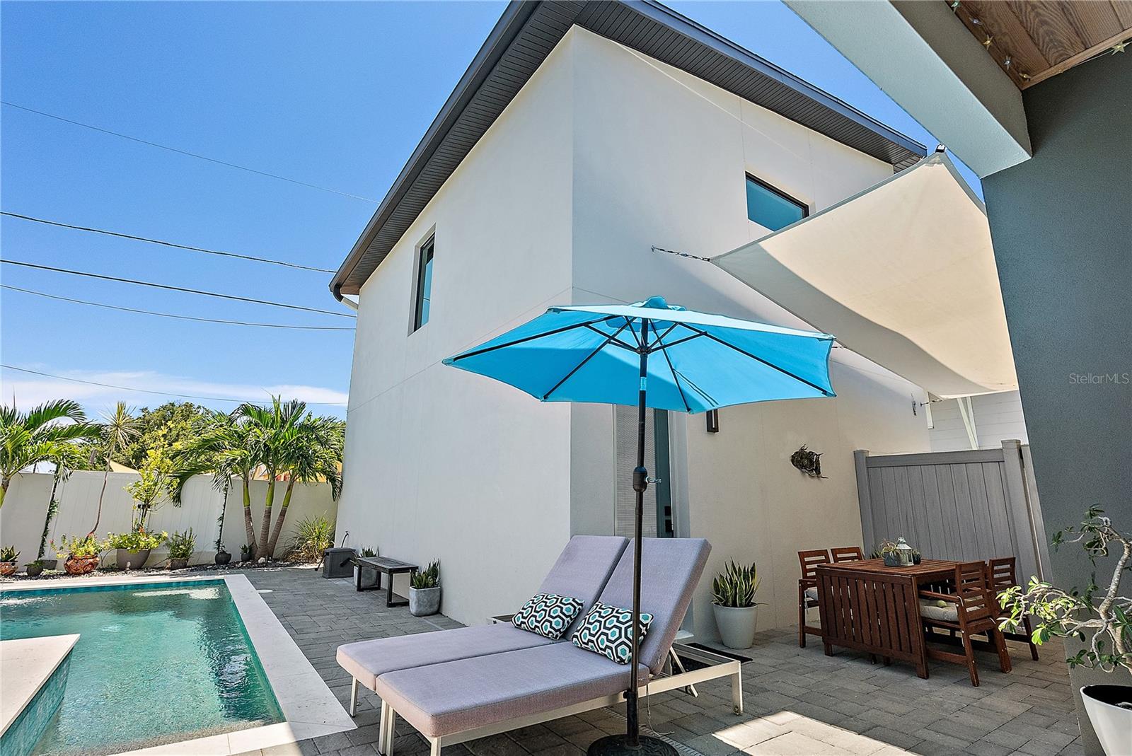 COLONIAL PLACE REV - Residential Lease