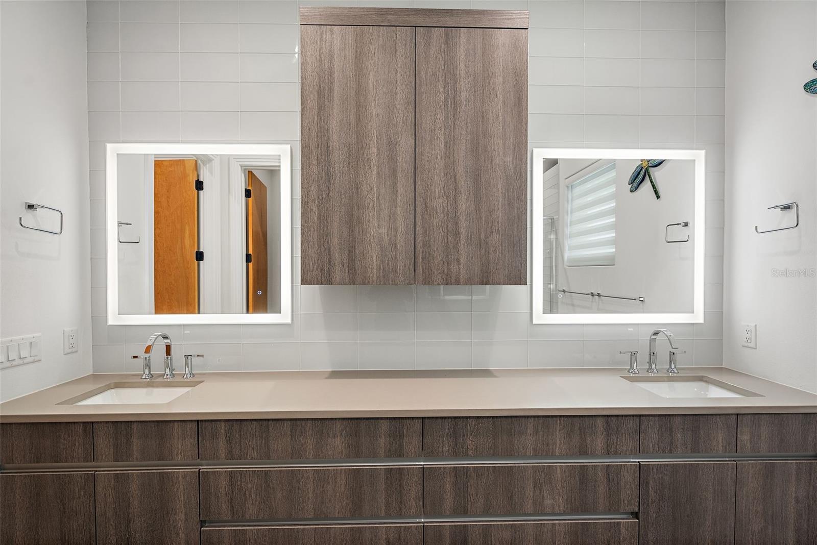 COLONIAL PLACE REV - Residential Lease