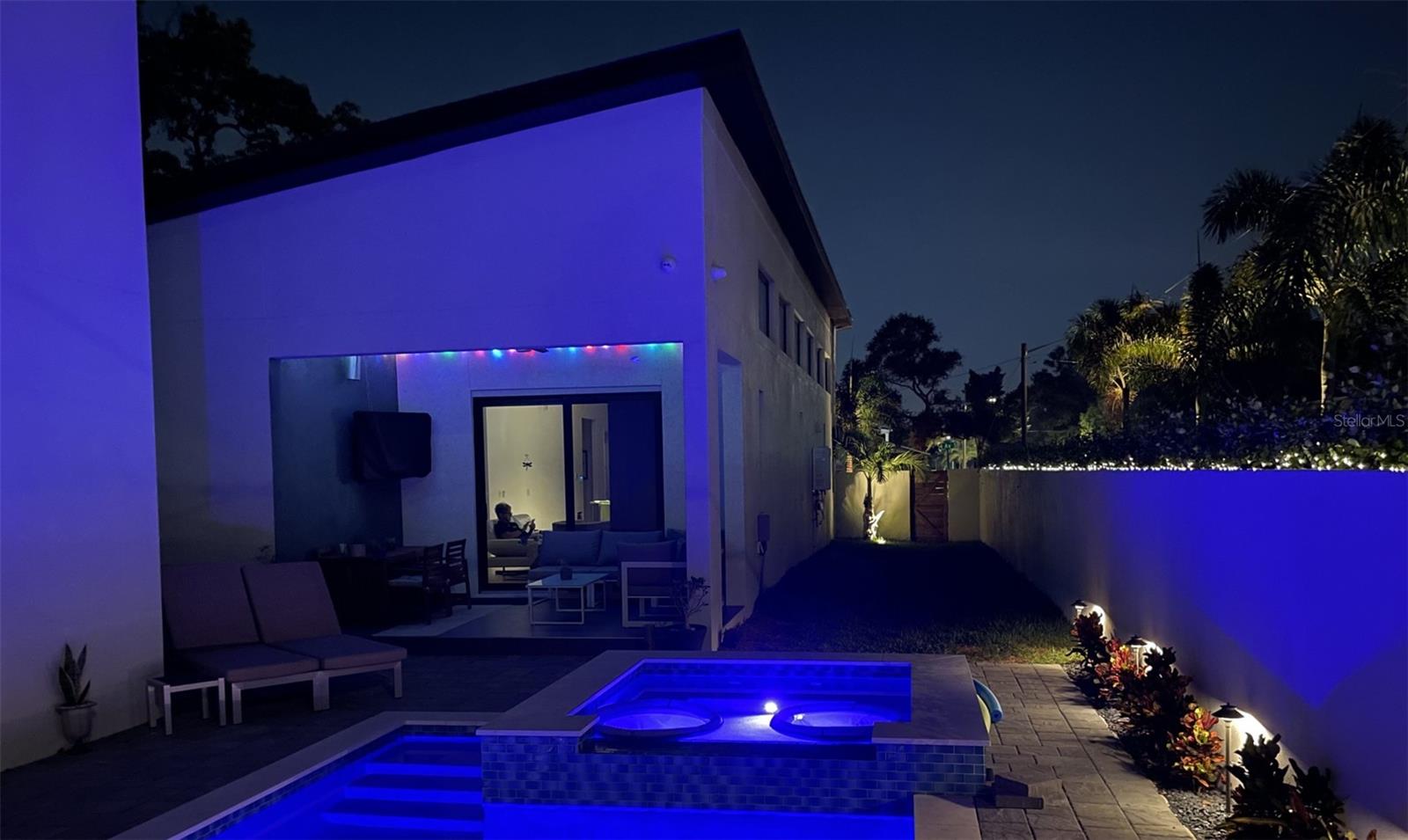 COLONIAL PLACE REV - Residential Lease