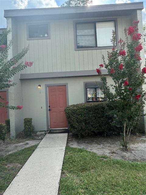 Condominium in GAINESVILLE FL 2300 43RD STREET.jpg