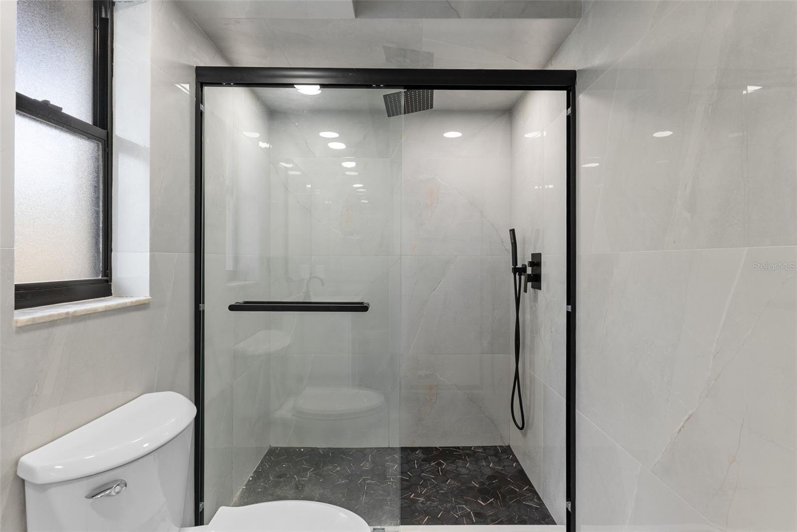 001044 - INVERNESS HIGHLANDS WEST - Residential