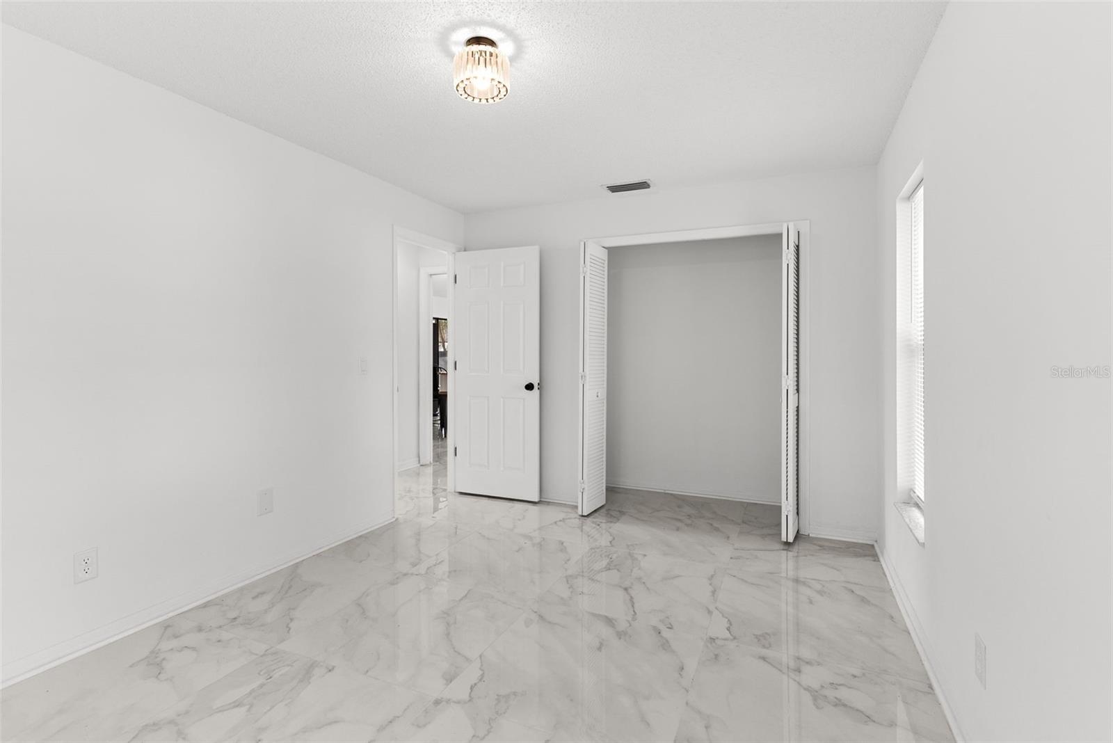 001044 - INVERNESS HIGHLANDS WEST - Residential