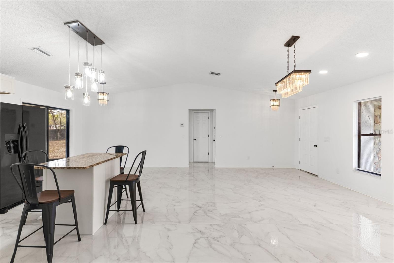 001044 - INVERNESS HIGHLANDS WEST - Residential