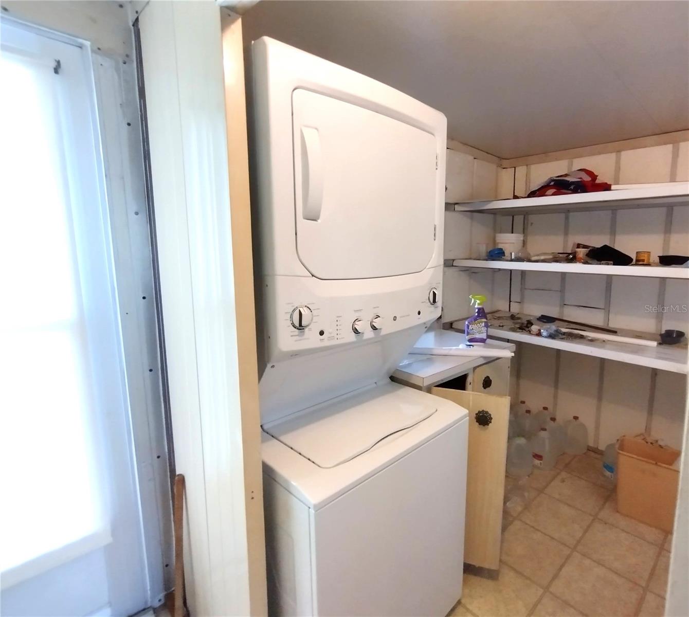 GOLDEN GATE MOBILE HOME PARK UNREC - Residential