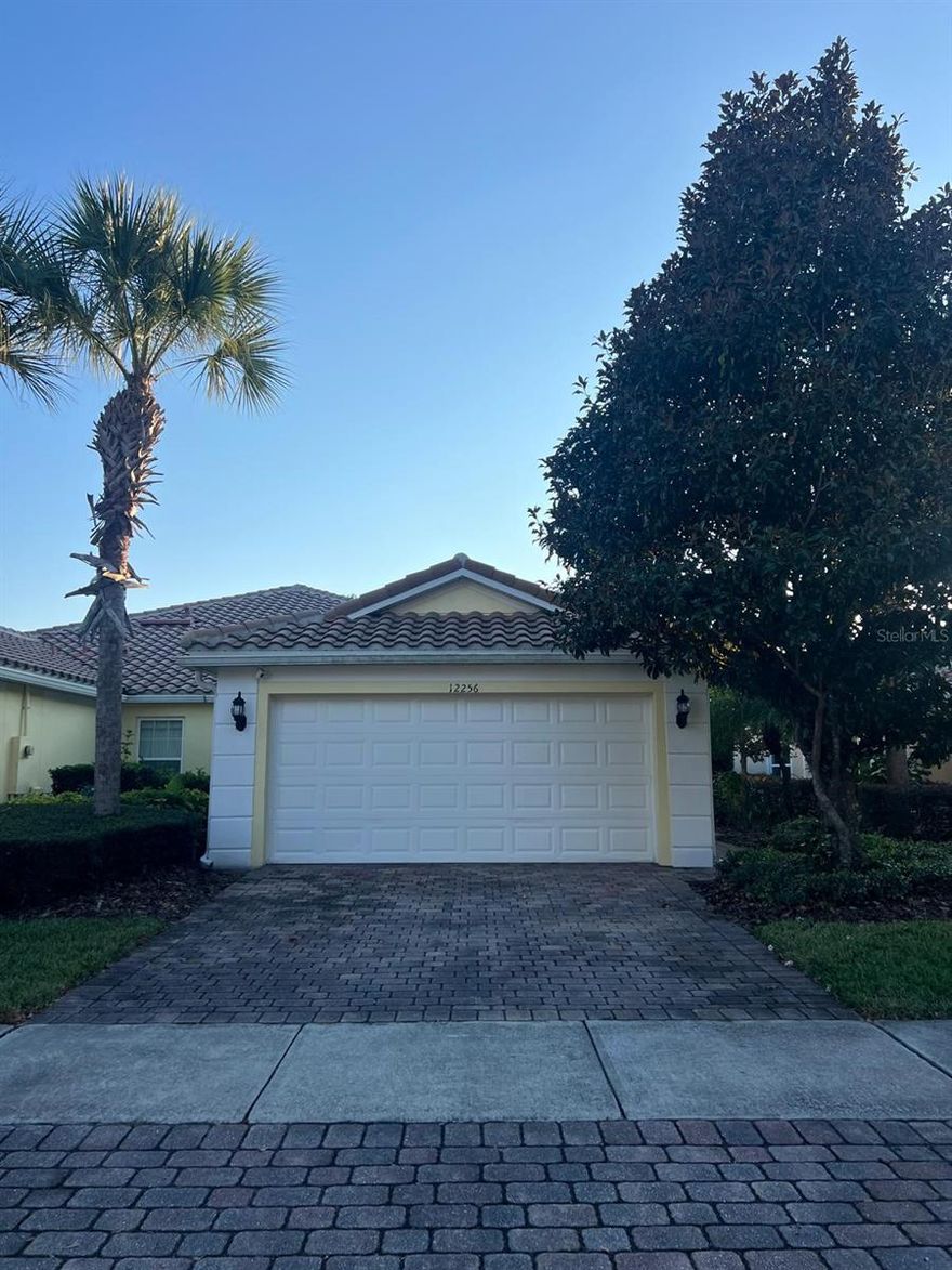 Spacious lake view home for rent with 3 bedrooms, 2 baths single story villa located in the beautiful guard gated VillageWalk Community. This home offers 42" cabinets in kitchen with granite counter tops in kitchen and baths. Enjoy easy access to some of the finest medical facilities, educational institutions, great public schools, entertainment and shopping in Central Florida. The clubhouse has a resort style swimming pool, a fitness center, lap pool, six clay tennis courts, basketball court and a lot more.