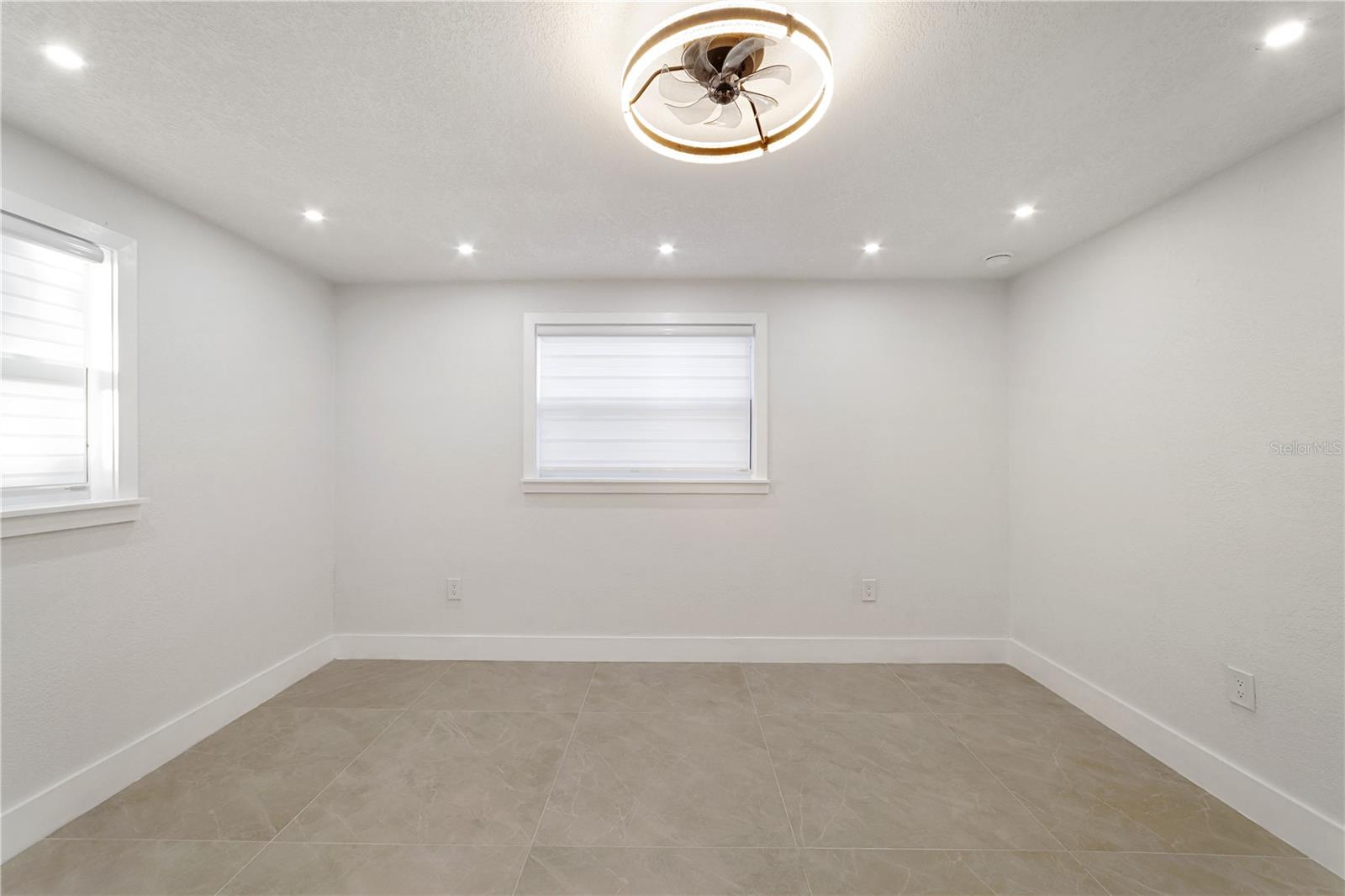 HOLIDAY LAKE ESTATES - Residential