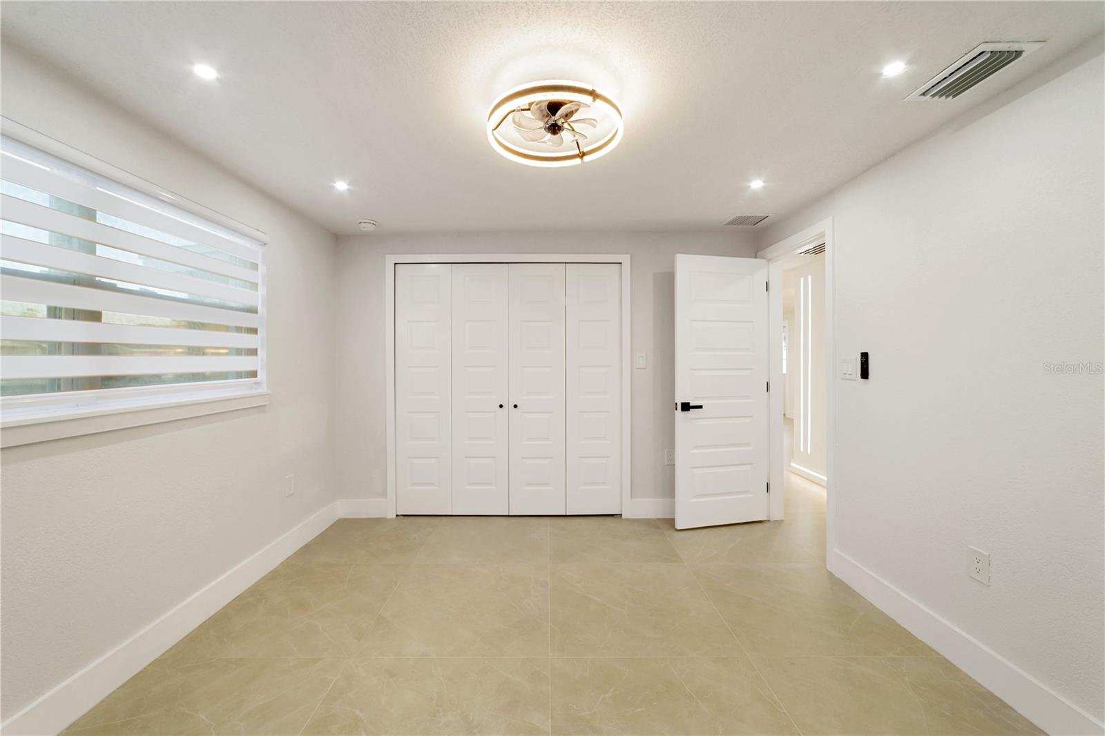 HOLIDAY LAKE ESTATES - Residential