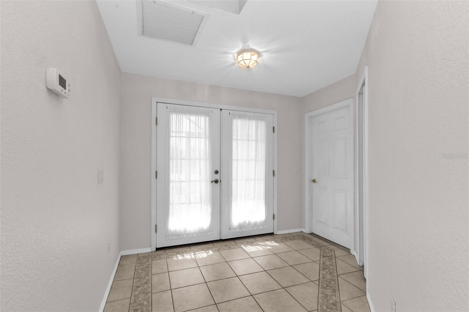 KINGS ISLAND SUB - Residential