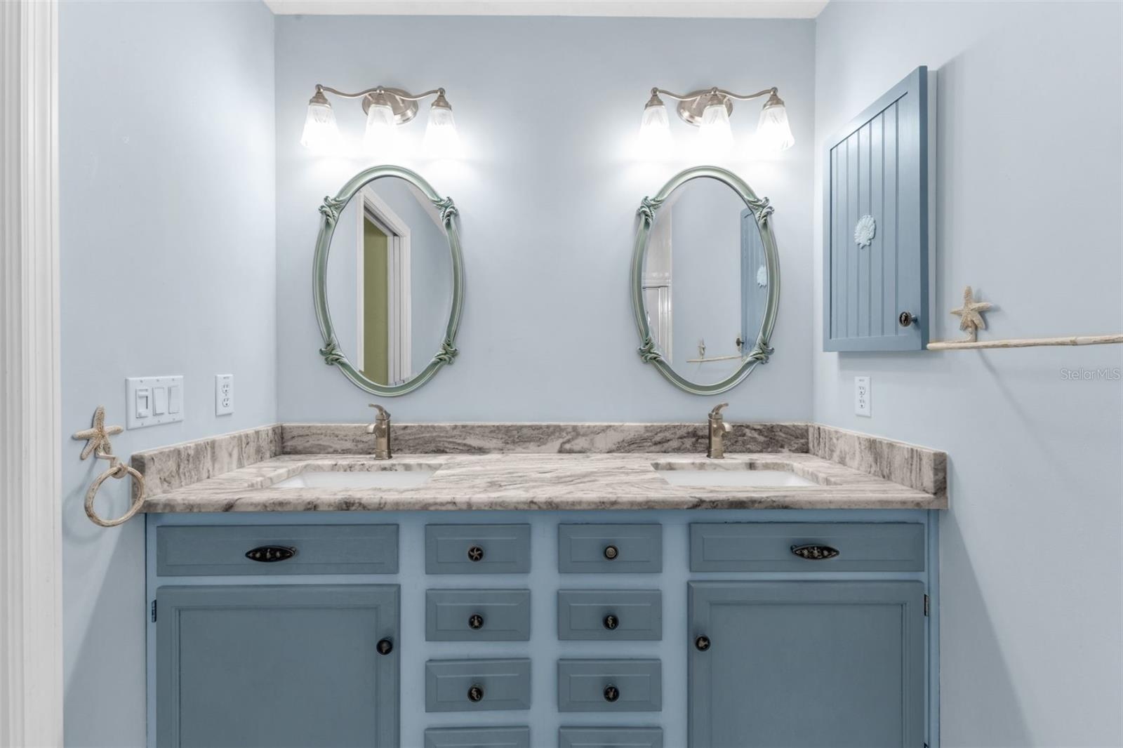 KINGS ISLAND SUB - Residential