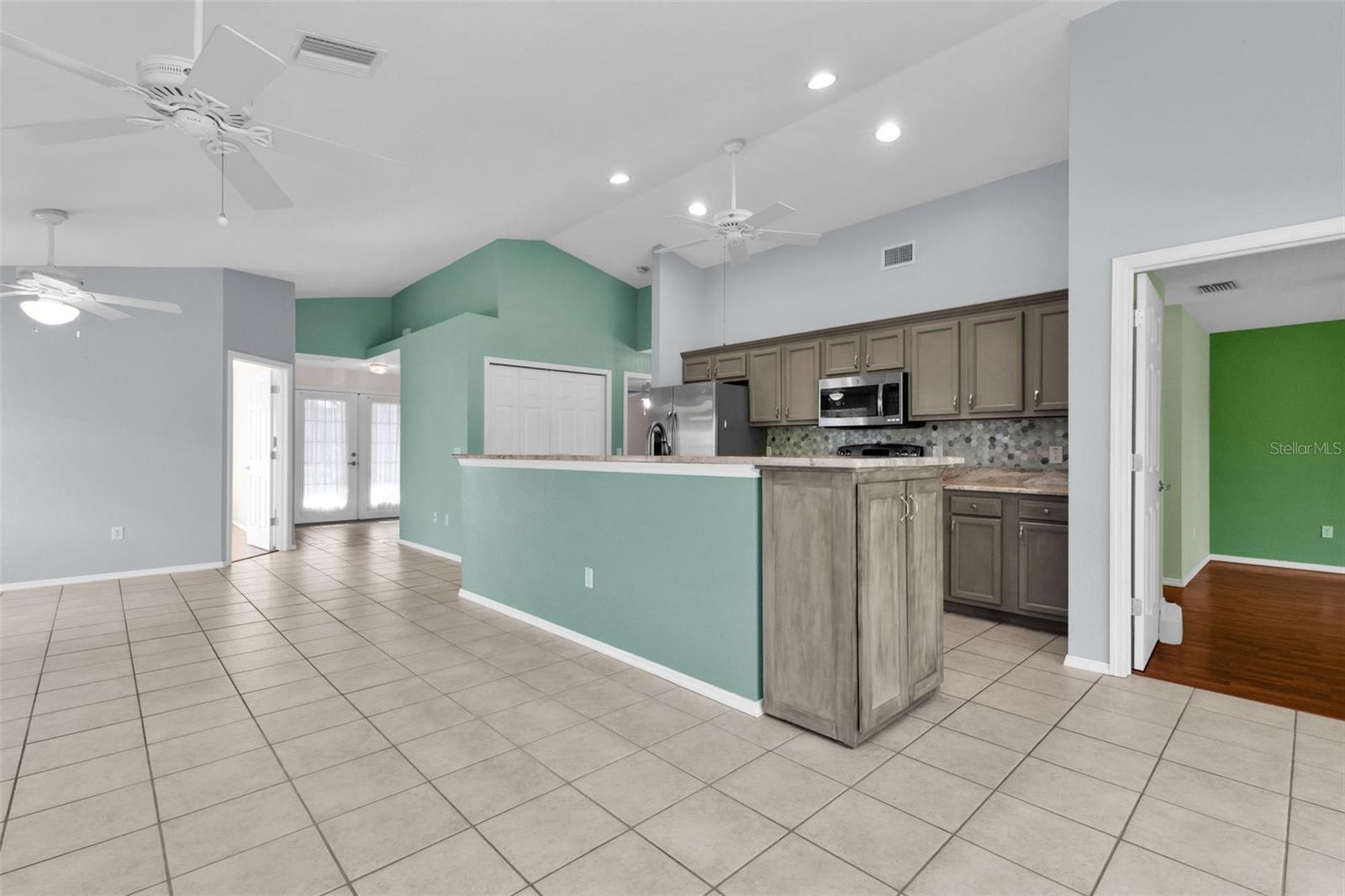 KINGS ISLAND SUB - Residential