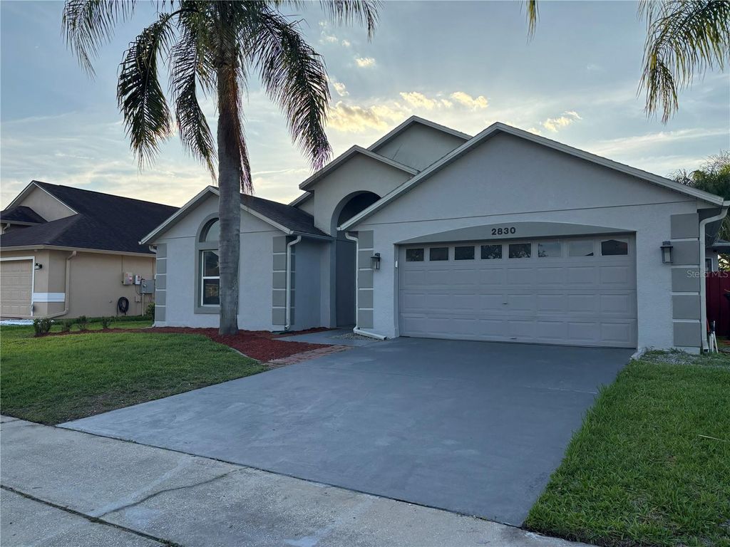 Photo of 2830 Strand Circle, Oviedo, FL 32765 (MLS # O6400028)