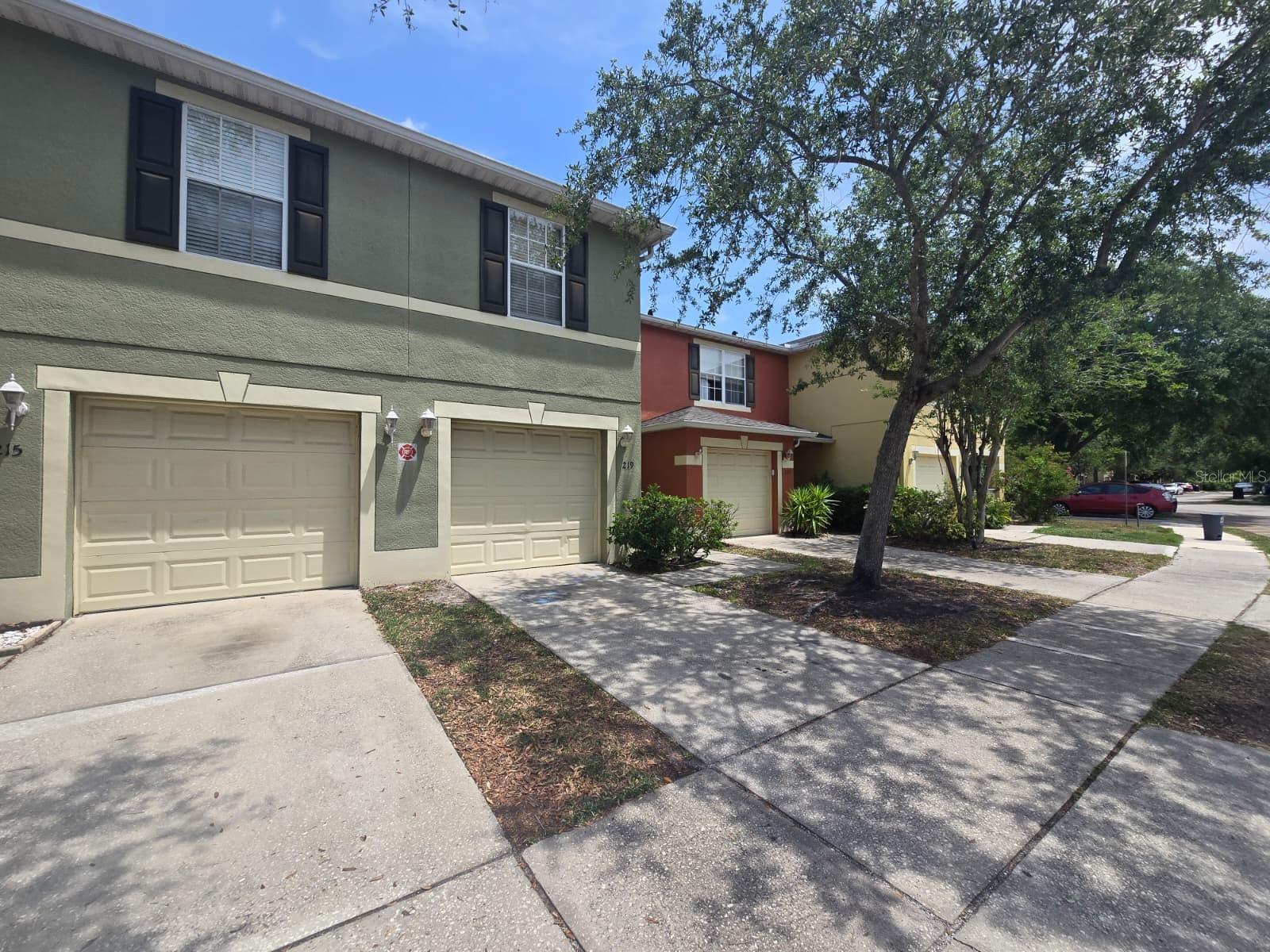 LYNWOOD AT SOUTHMEADOW CONDO - Residential Lease