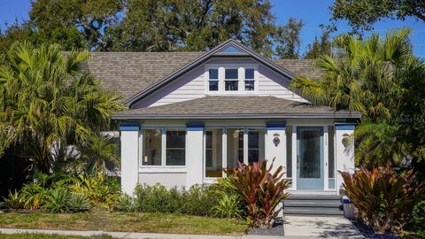 115 21ST AVENUE NE ST PETERSBURG FL 33704