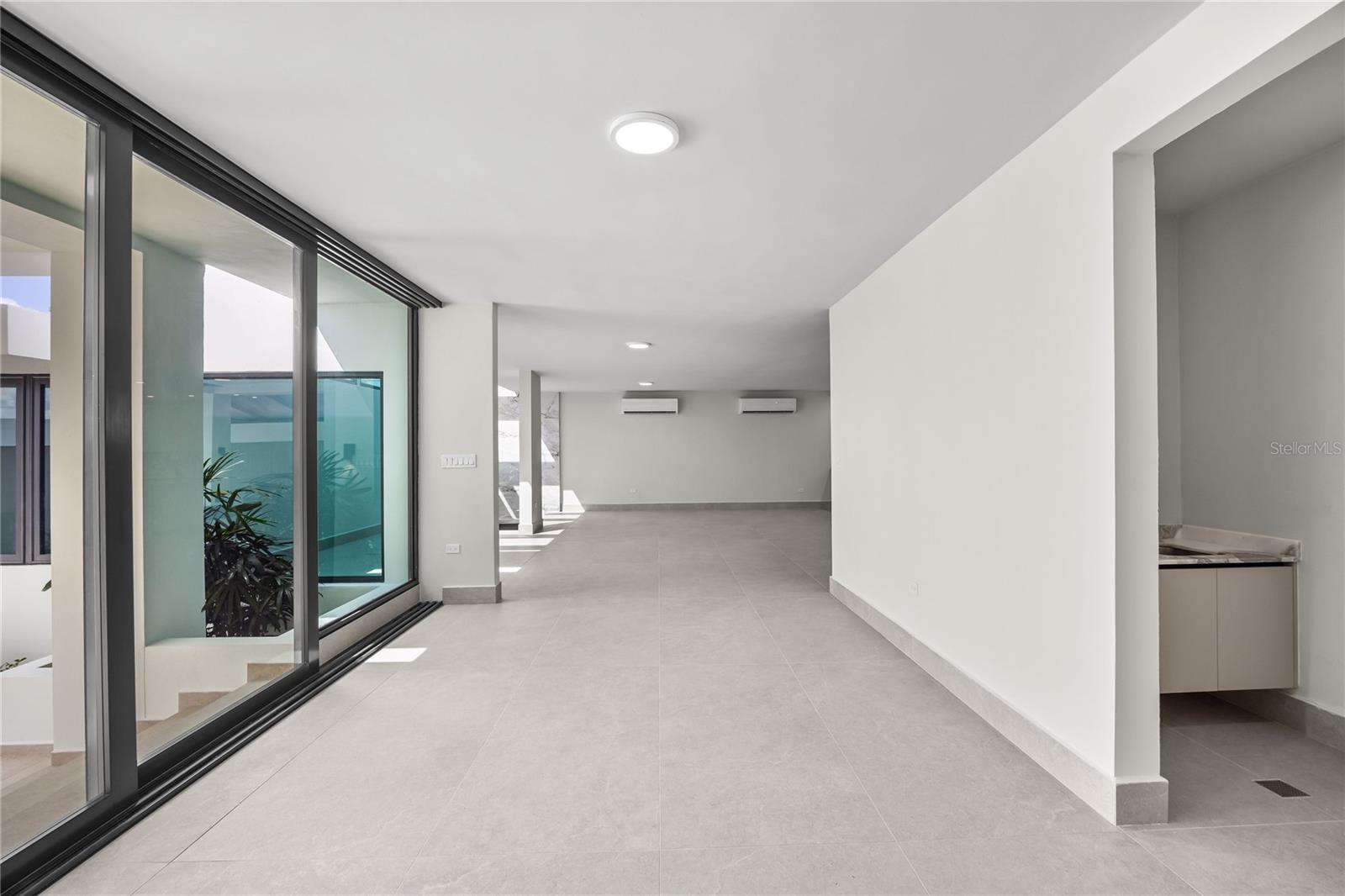 LA VILLA DE TORRIMAR - Residential