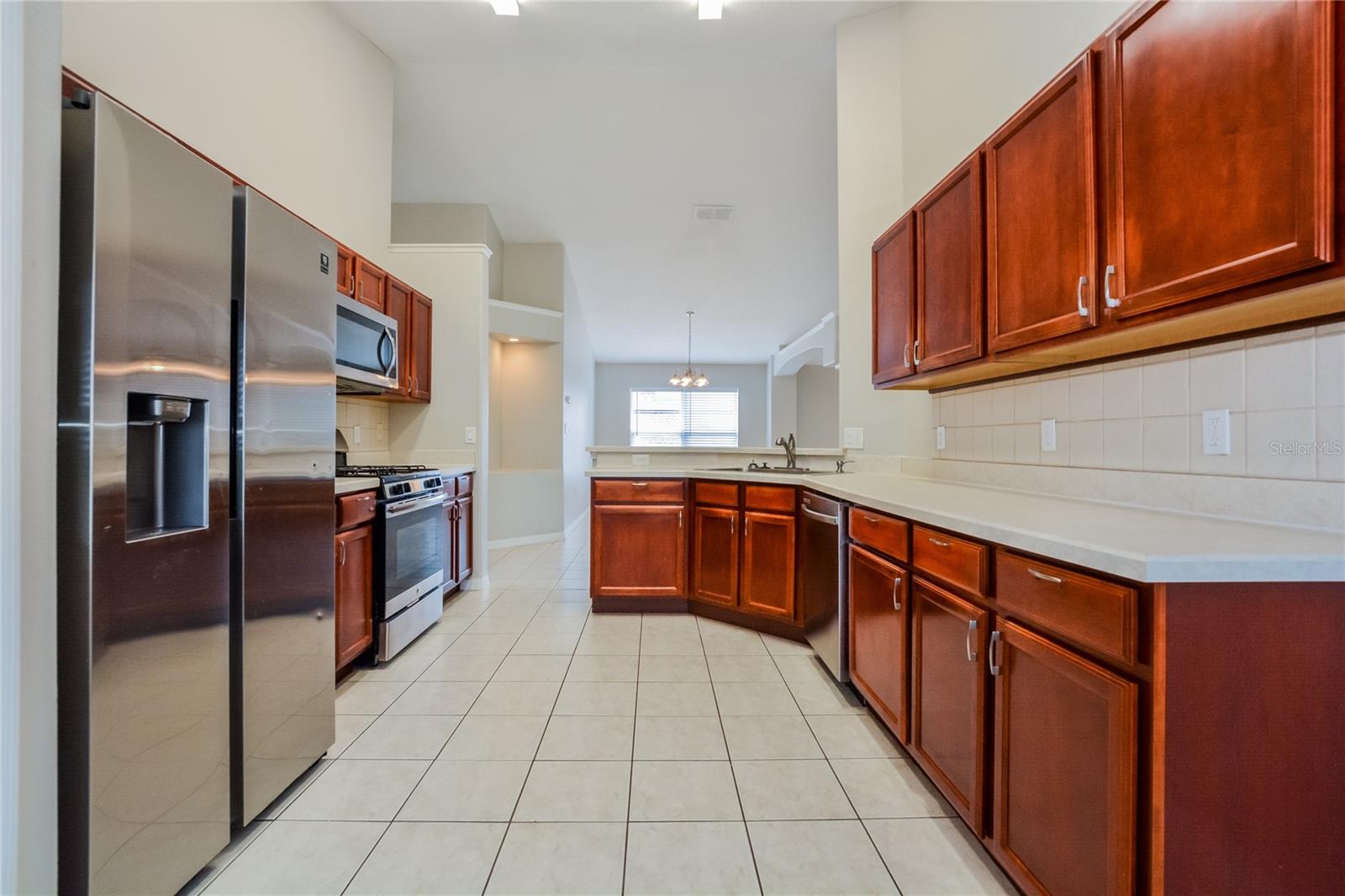 1588 SILHOUETTE DRIVE