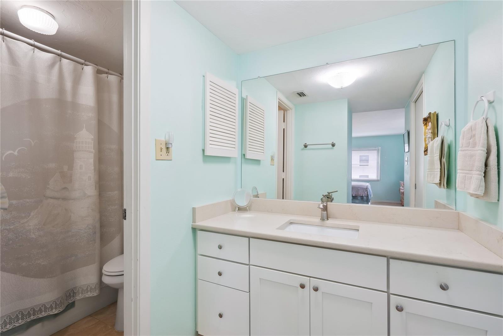 LONGBOAT BEACH HOUSE - Residential