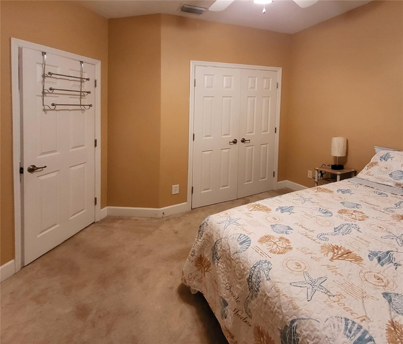 SEMINOLE ISLE TWNHMS - Residential