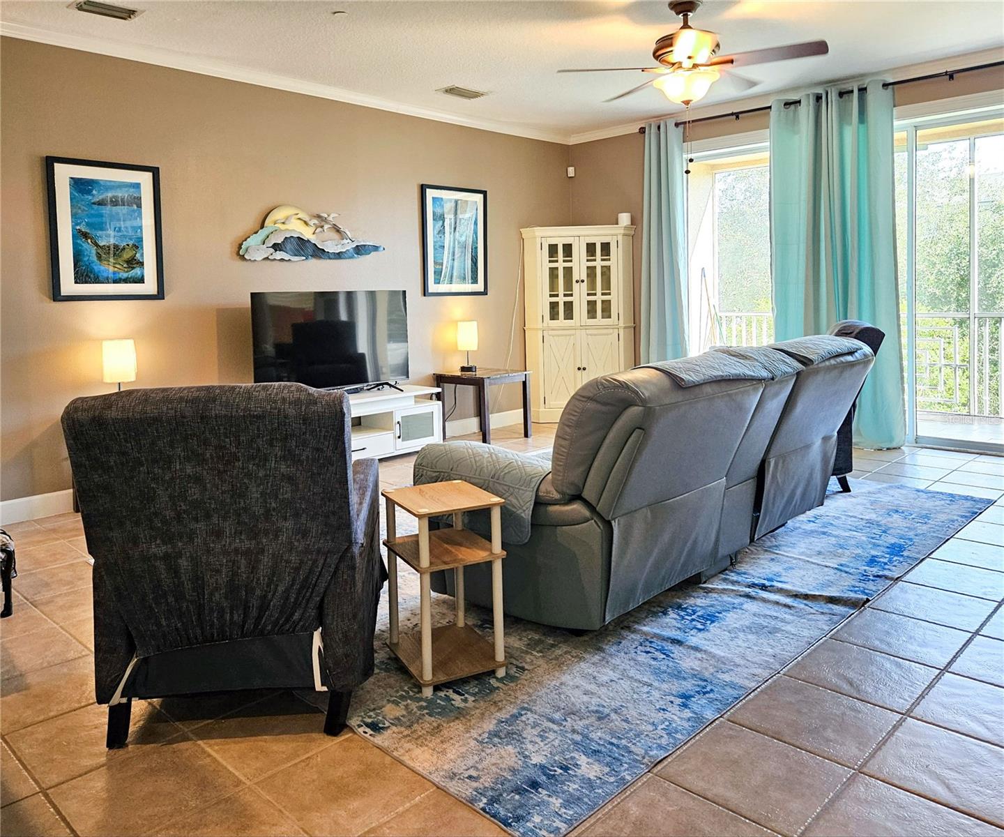 SEMINOLE ISLE TWNHMS - Residential