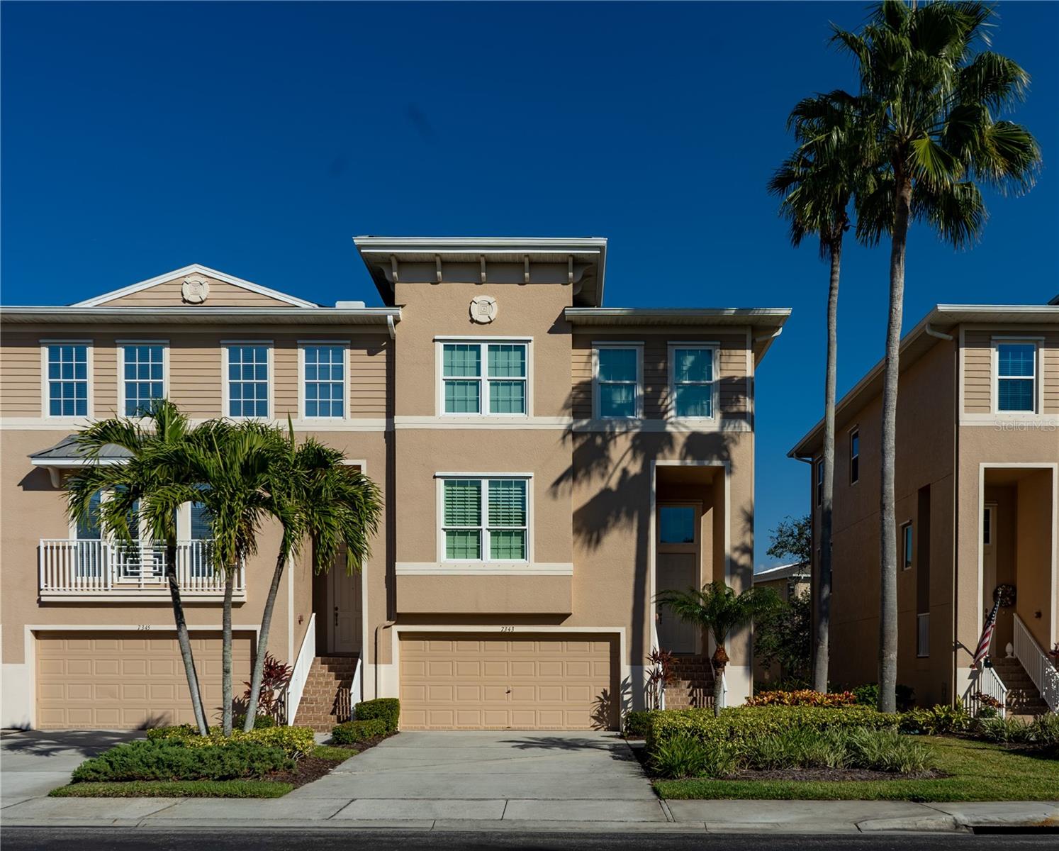 SEMINOLE ISLE TWNHMS - Residential