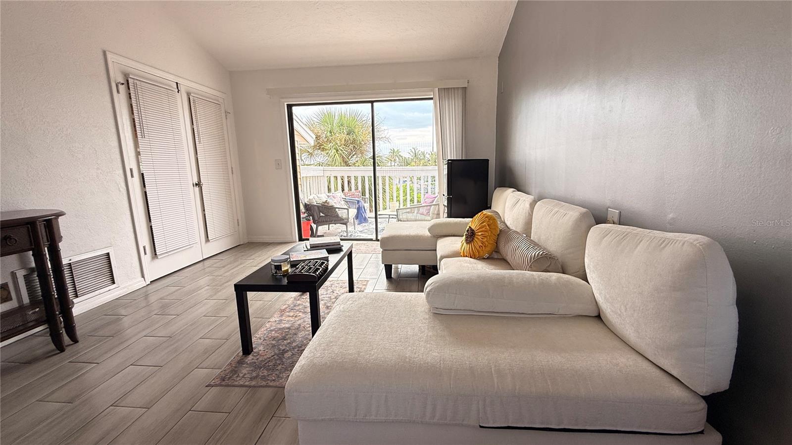 DON CE-SAR PLACE BLK 21 PT REP - Residential