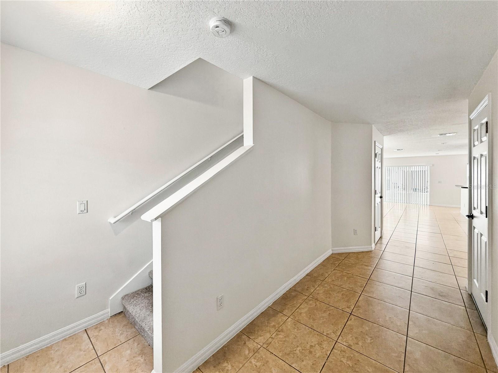 4020 PITCH PINE CIRCLE