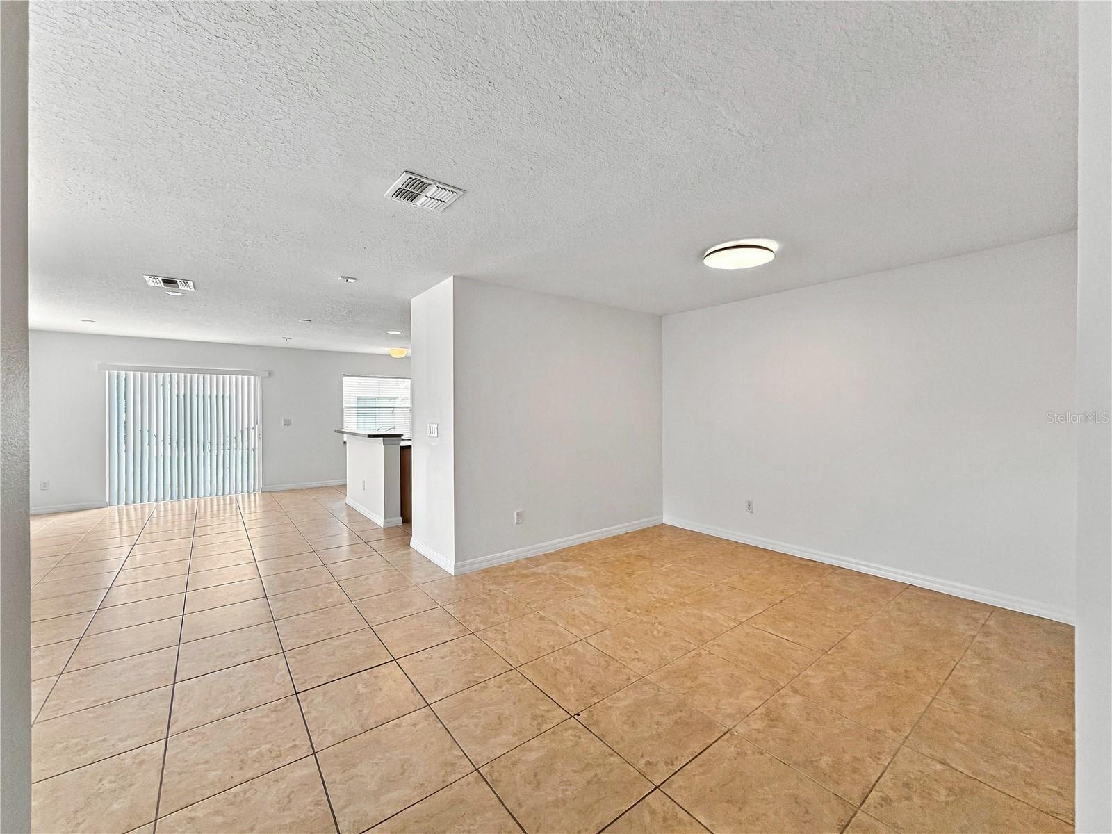 4020 PITCH PINE CIRCLE