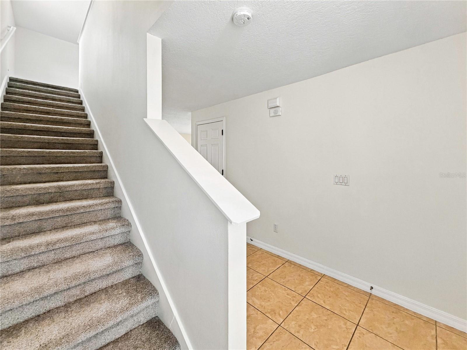 4020 PITCH PINE CIRCLE