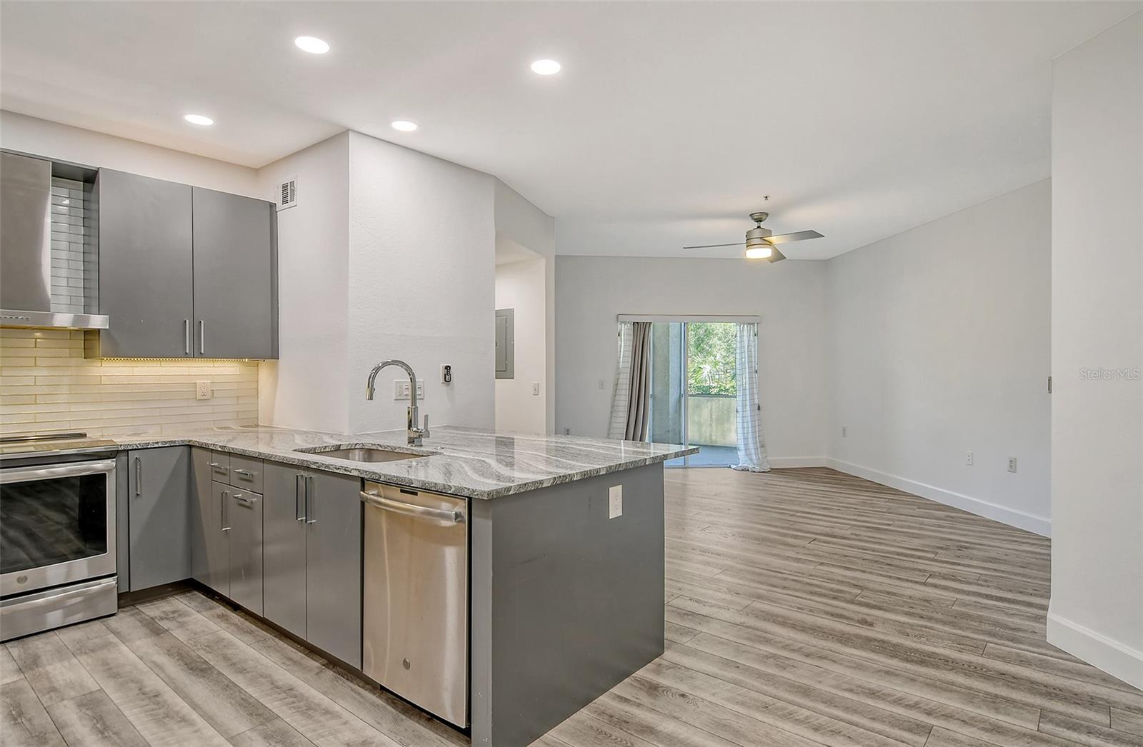 5160 NORTHRIDGE ROAD 107