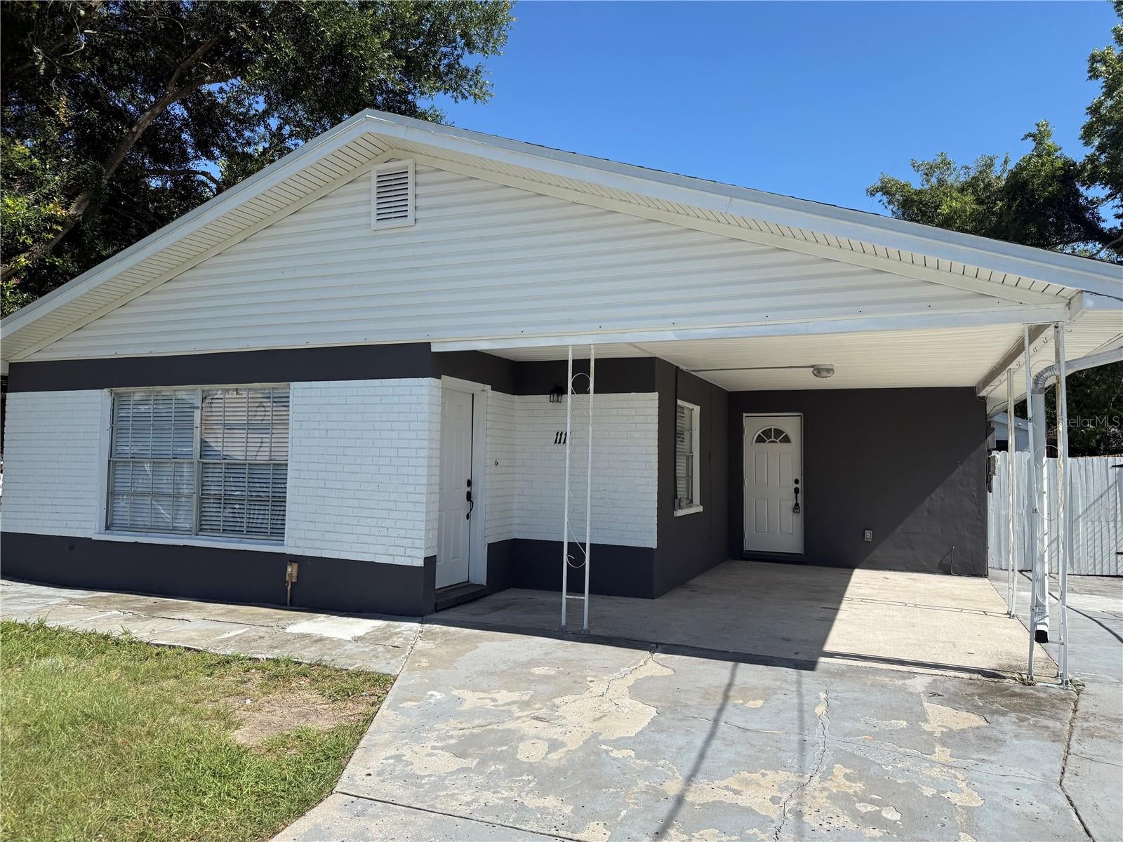 1111 E OKALOOSA AVENUE