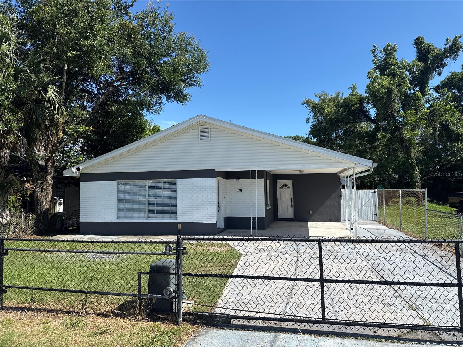 1111 E OKALOOSA AVENUE