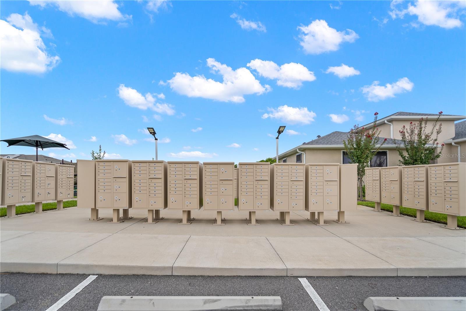 BRENTWOOD TH - Residential