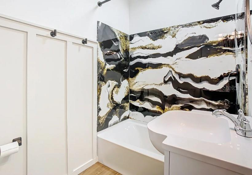 PINERIDGE SUB - Residential