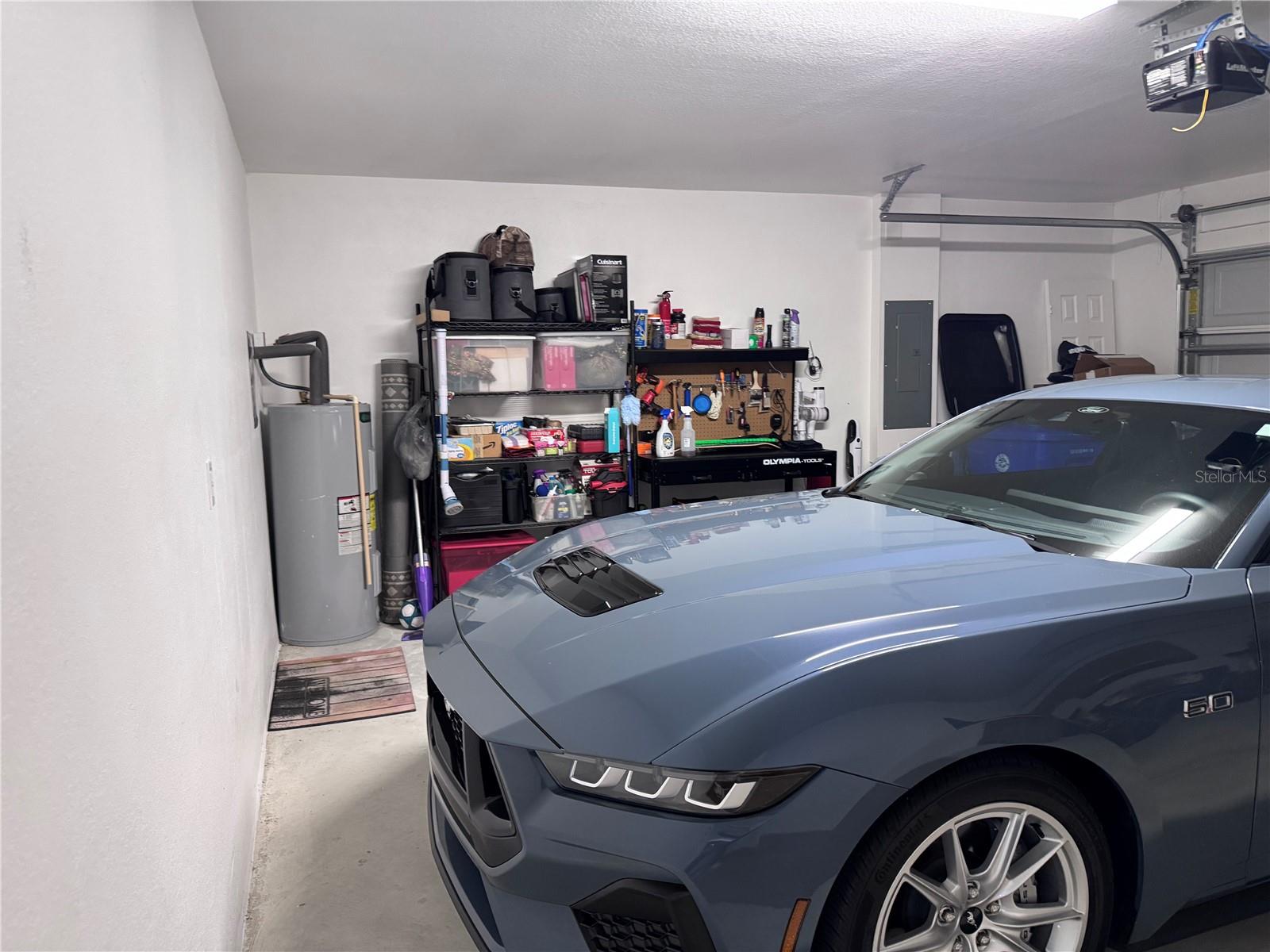 AVON PARK LAKES - Residential