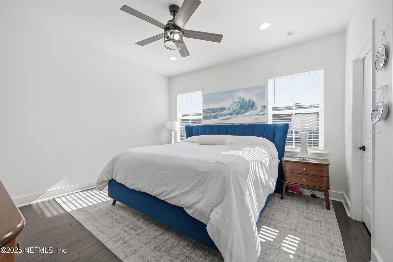 SILVER LNDG - Residential