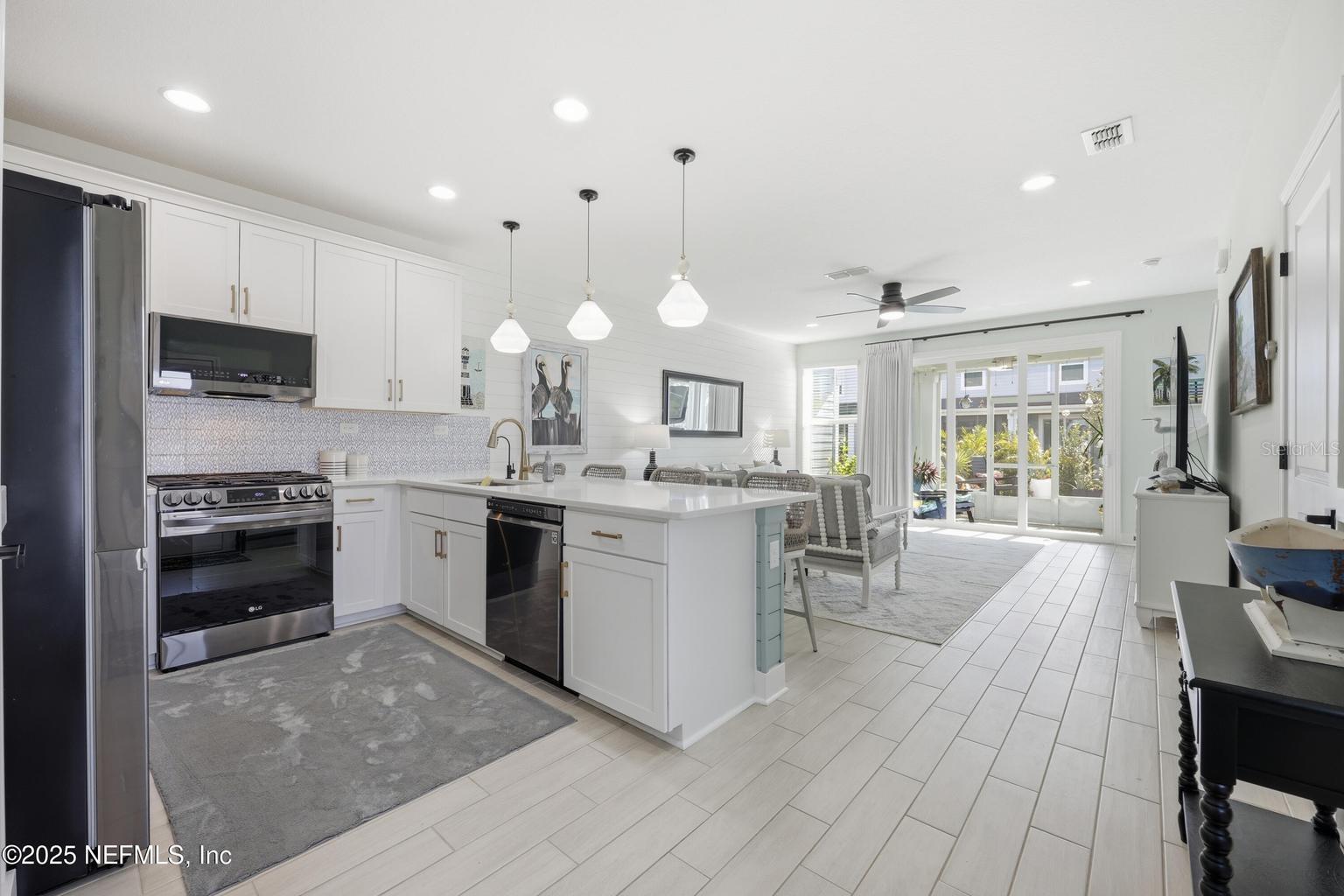 75 THURNHAM LANE
