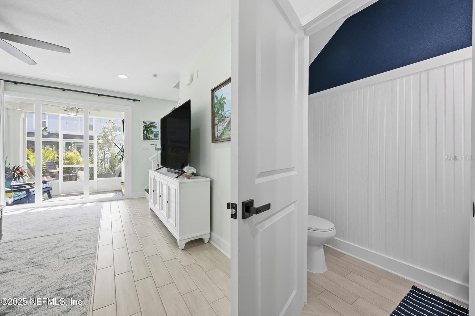 SILVER LNDG - Residential