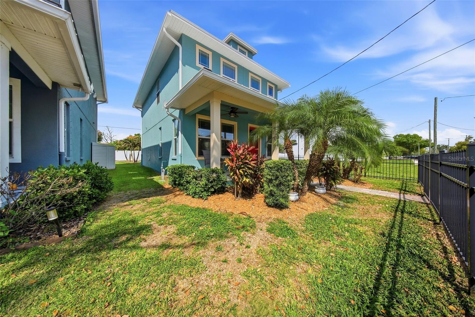 MAC FARLANE PARK - Residential