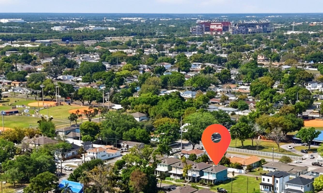 MAC FARLANE PARK - Residential